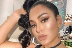 The Ultimate Guide to Makeup Products: A Deep Dive with Huda Kattan